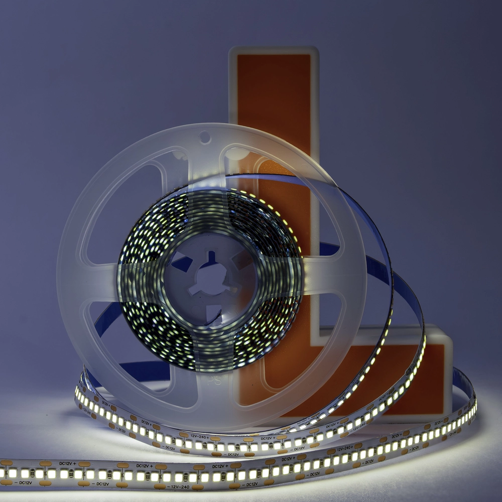 LiDeco - 2835SMD LED szalag - 240LED-m - hideg fehér